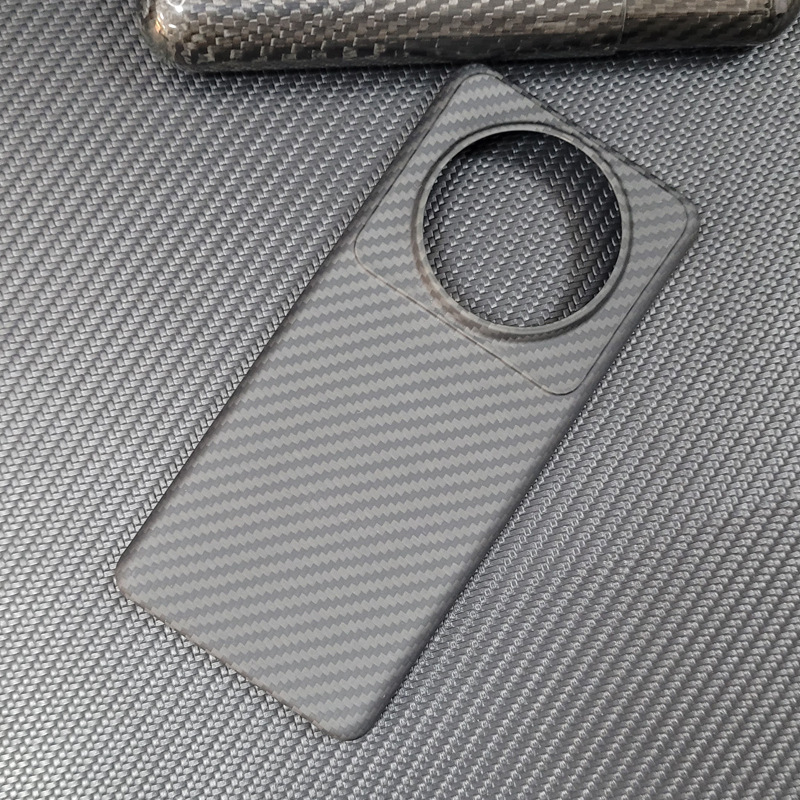 Xiaomi 12S Ultra Carbon Fiber Case 3