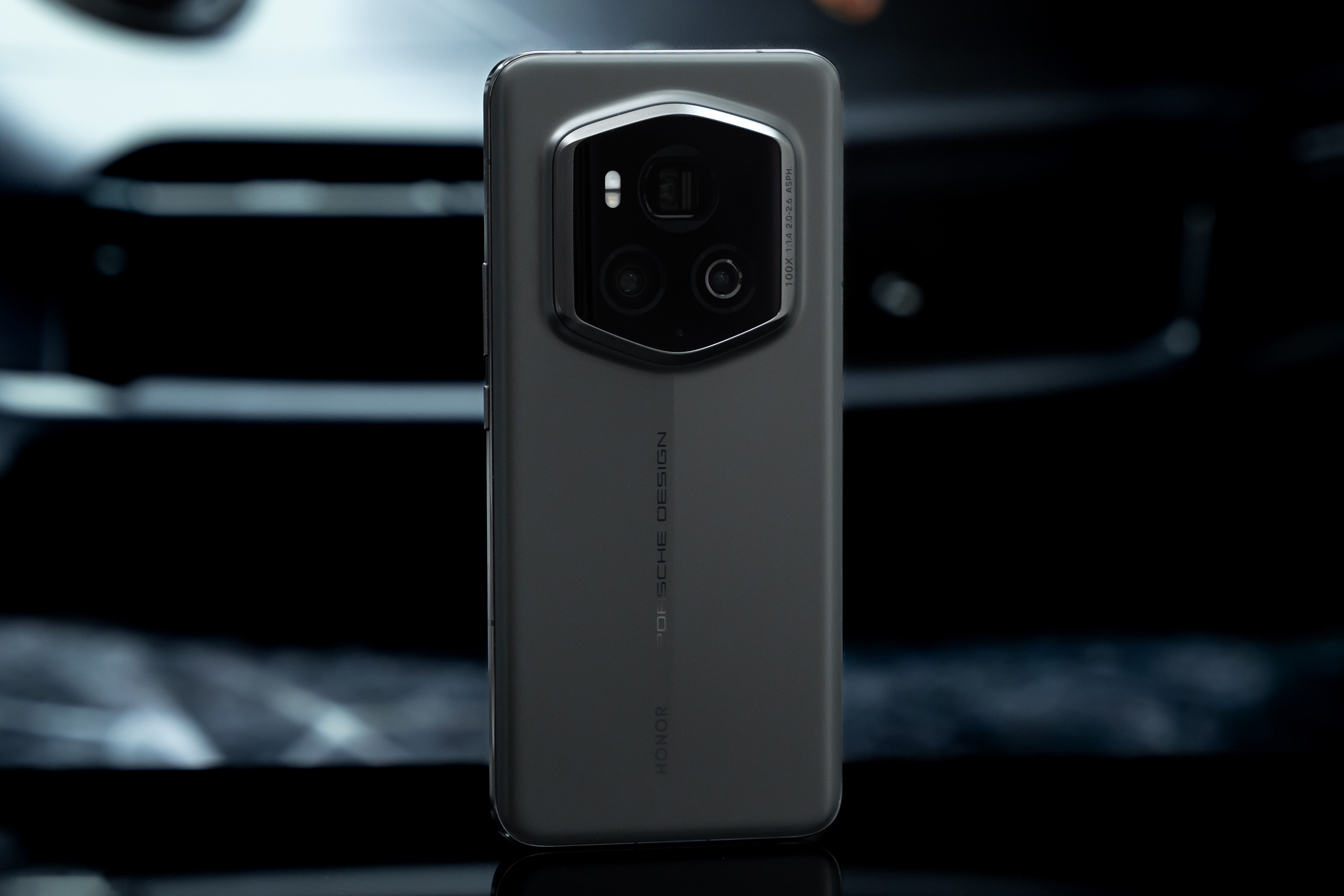 Honor Magic6 RSR Porsche Design Review