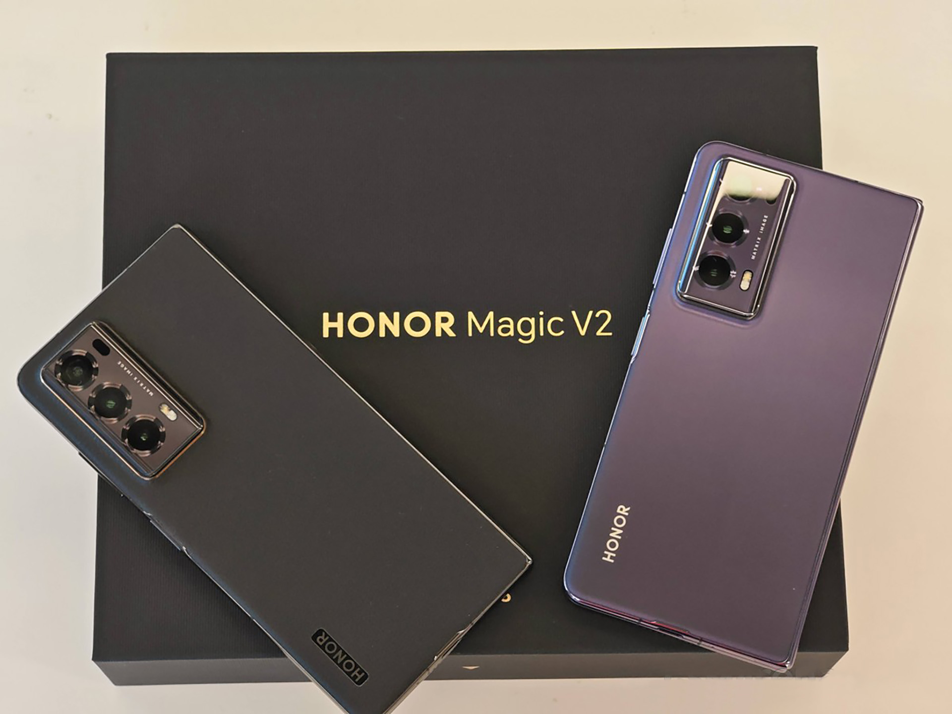 Honor Magic V2 Hands-on Review