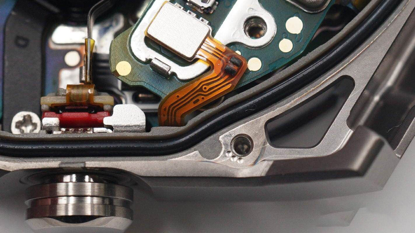 Huawei Watch Ultimate Teardown