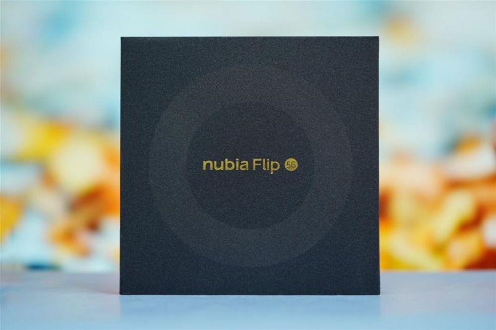 ZTE Nubia Flip Review 