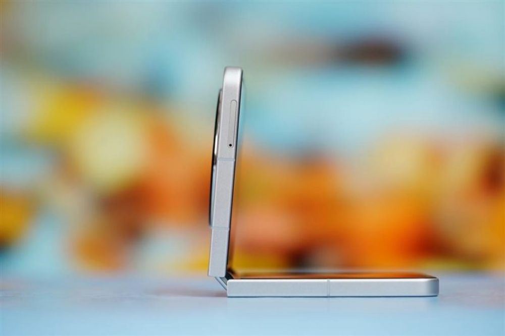 ZTE Nubia Flip Review