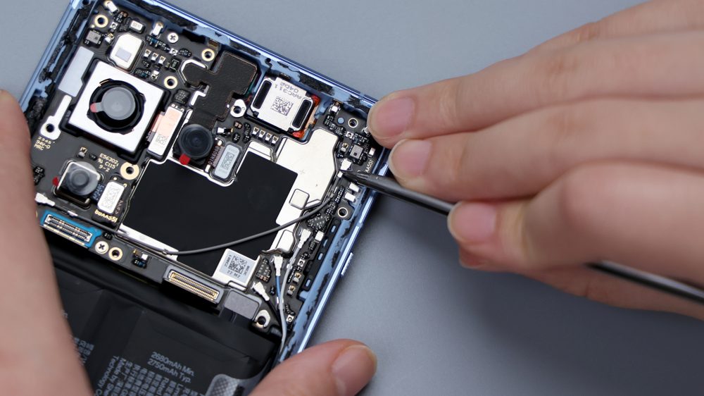 OnePlus ACE 3 Teardown