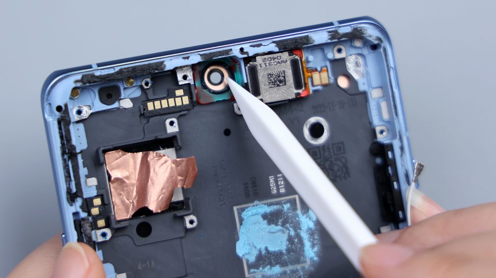 OnePlus ACE 3 Teardown