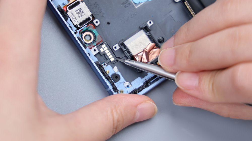 OnePlus ACE 3 Teardown