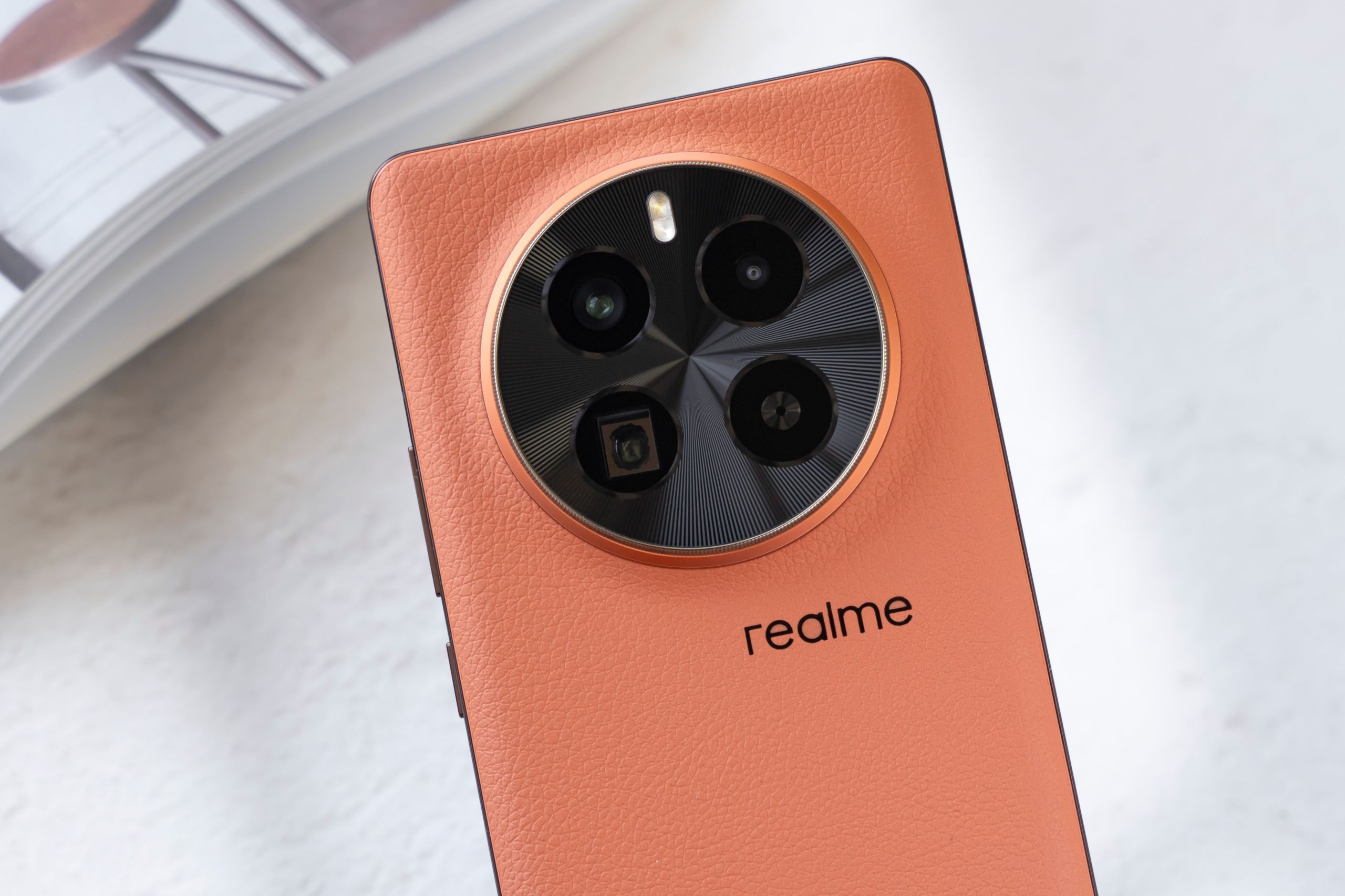 Преглед на Realme GT5 Pro