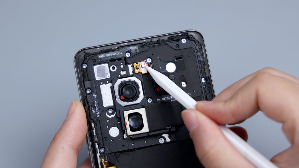 Realme 12 Pro Plus Teardown 