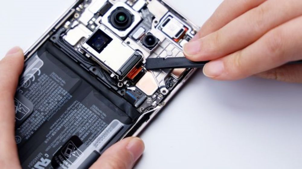 Realme GT5 Pro Teardown