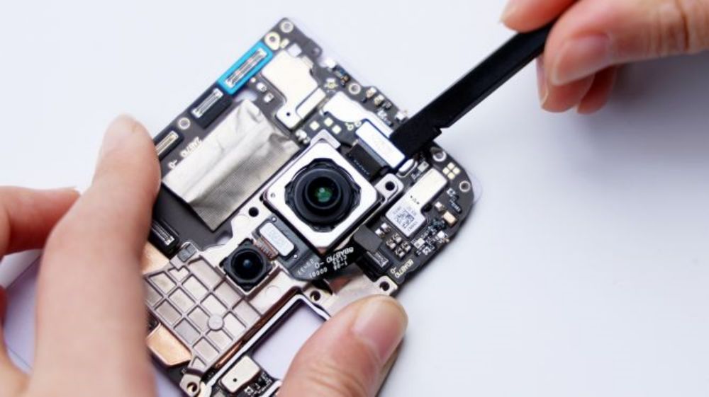 Realme GT5 Pro Teardown