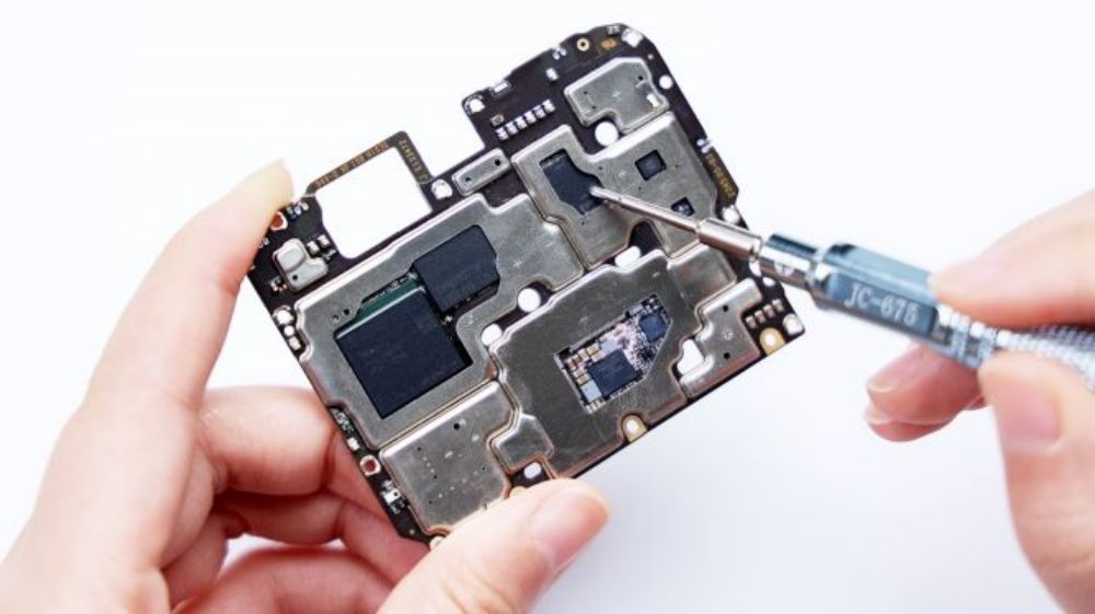 Realme GT5 Pro Teardown