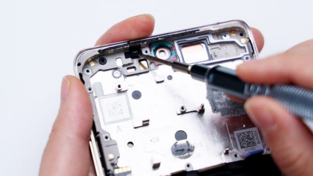 Realme GT5 Pro Teardown