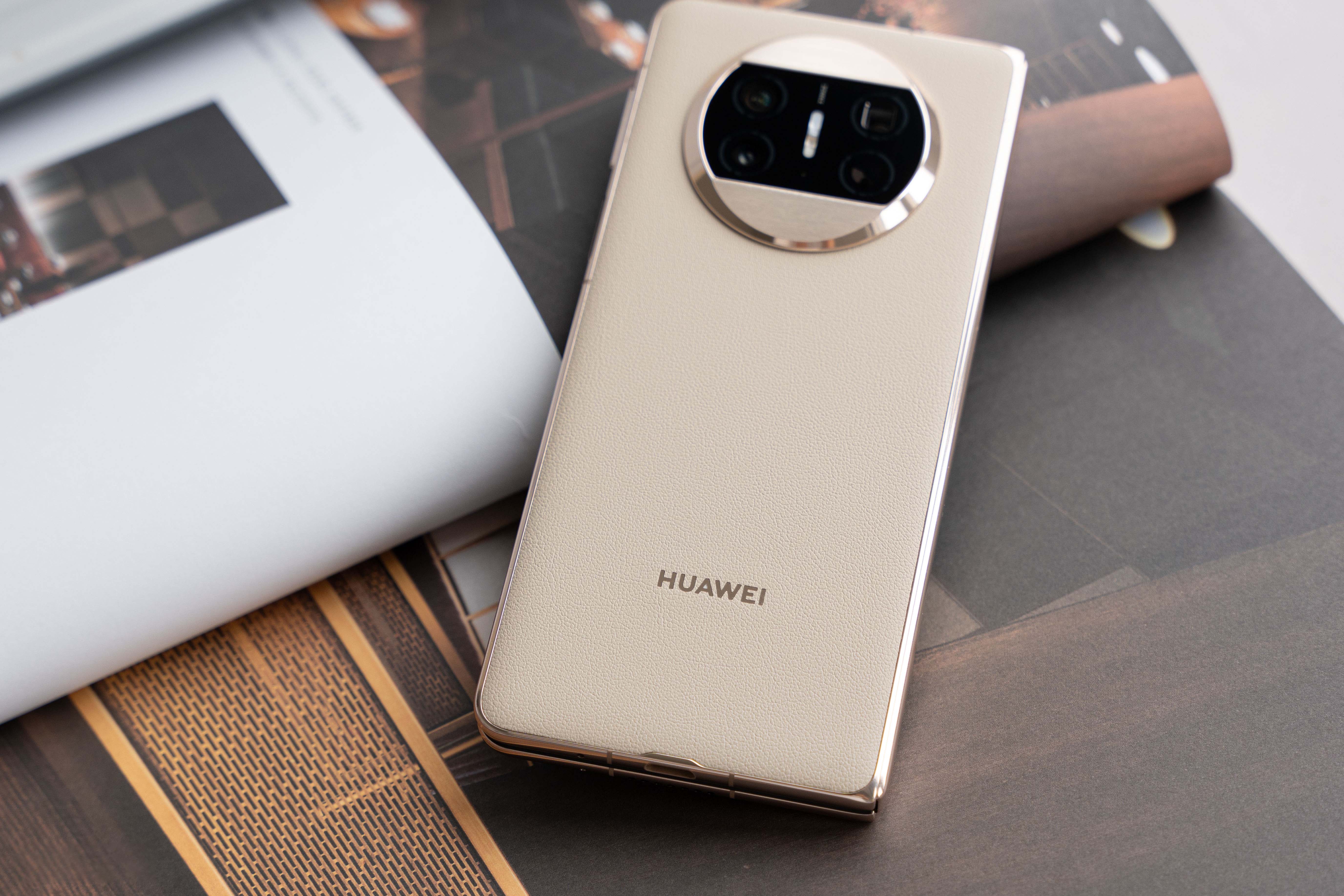 Huawei Mate X3 Review
