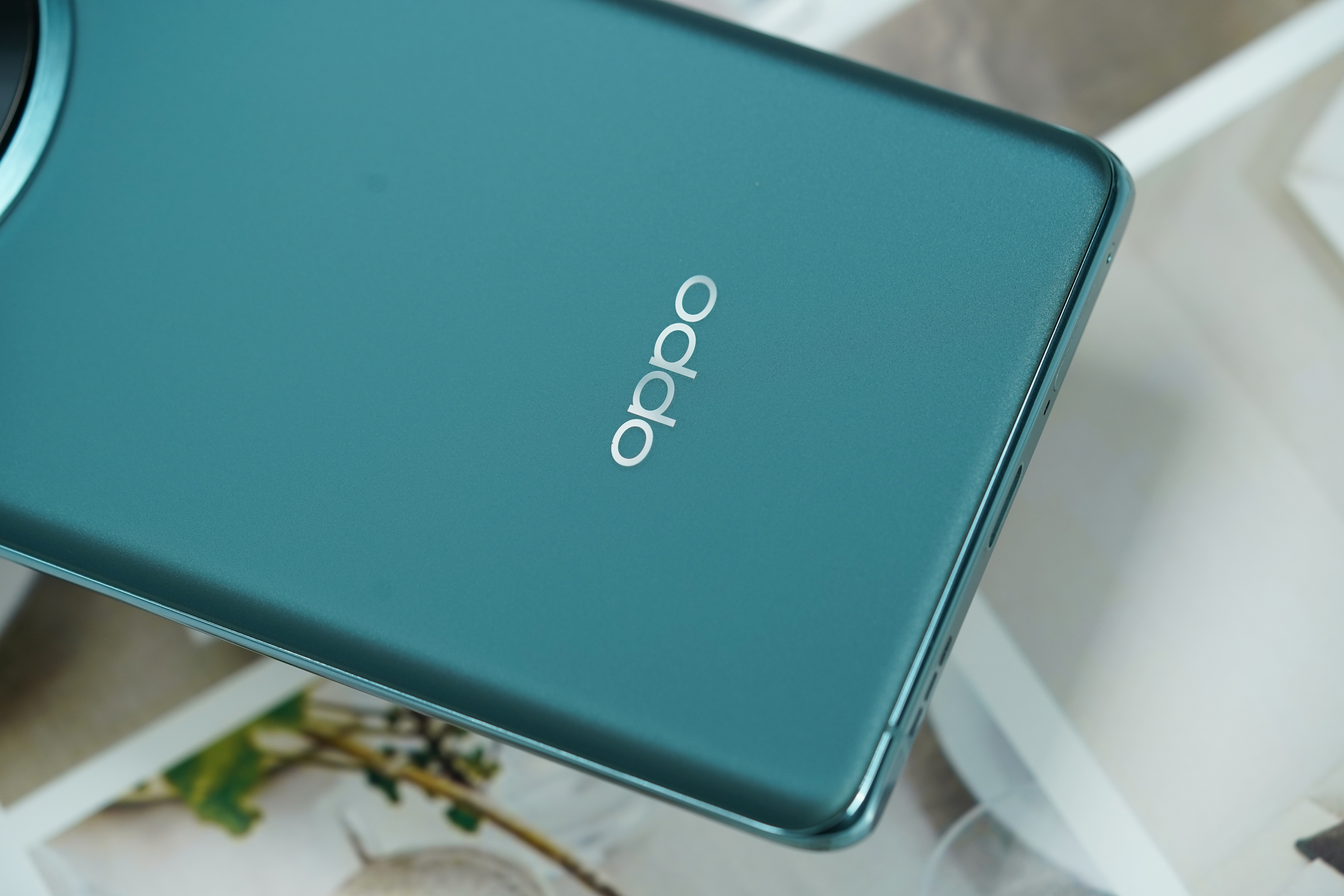 OPPO Find X6 Review