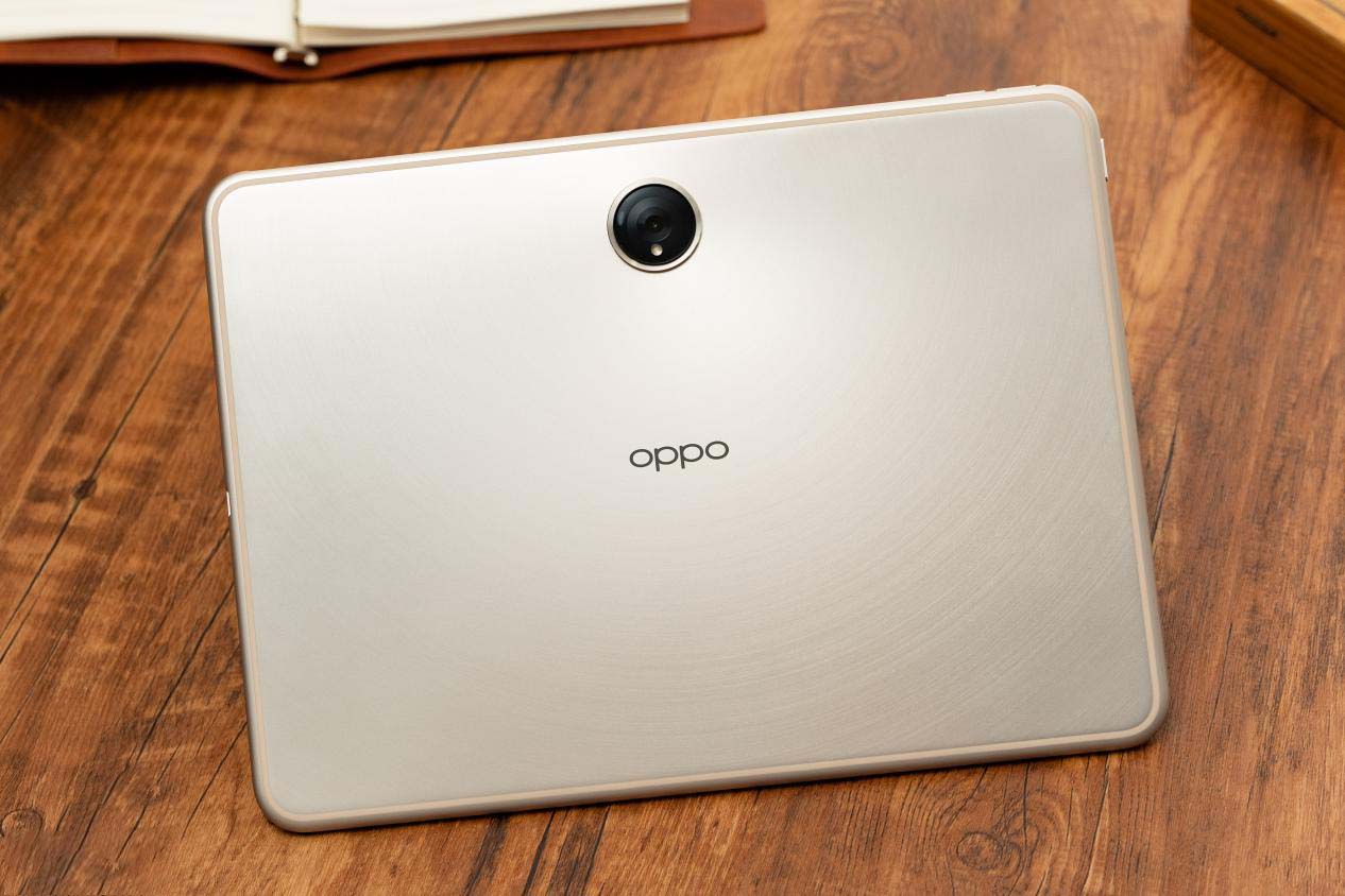 OPPO Pad 2 Fully Uncovered