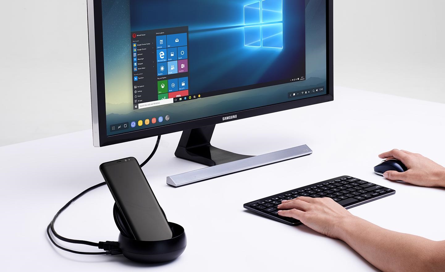 Samsung DeX Station Desktop Experience for Galaxy S8 / S8+