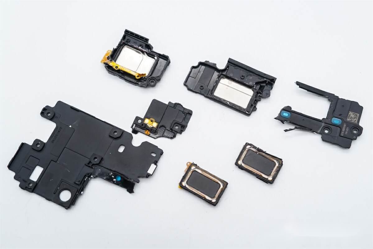 Samsung Galaxy Z Fold3 Teardown