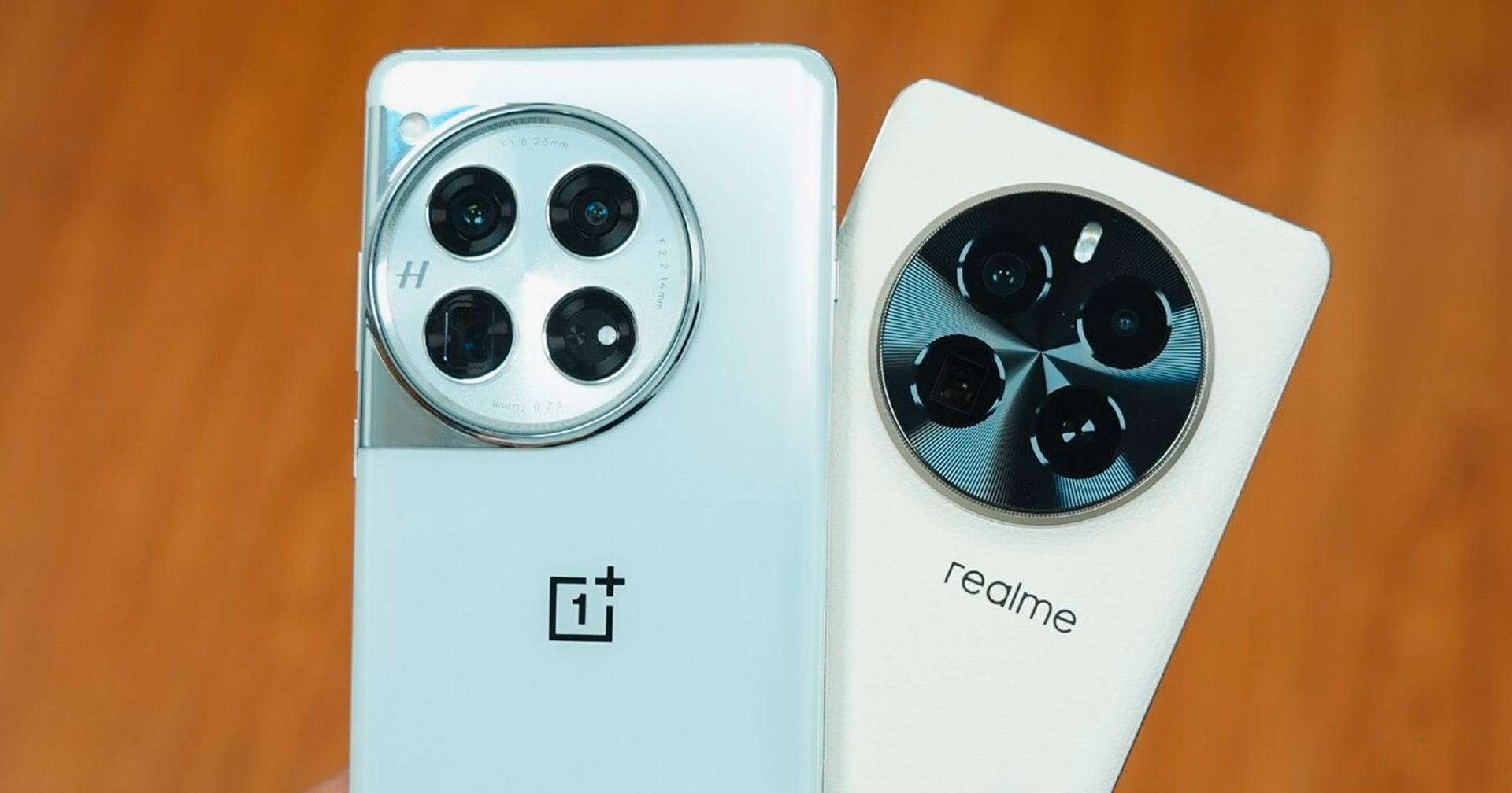 OnePlus 12 vs Realme GT5 Pro