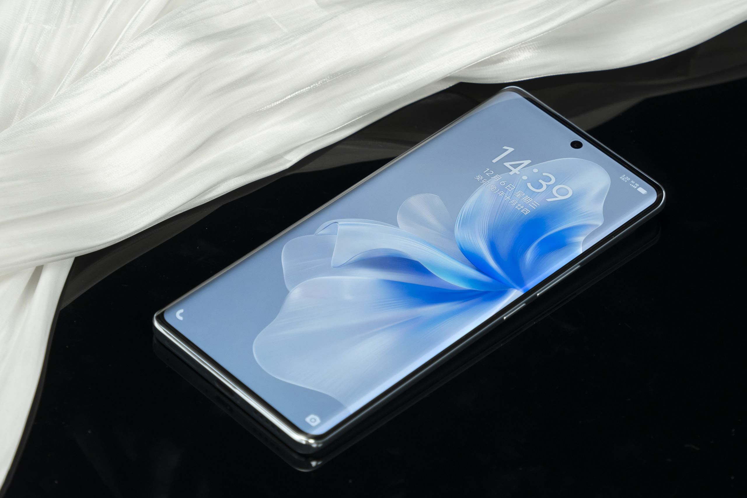 vivo S18 Review