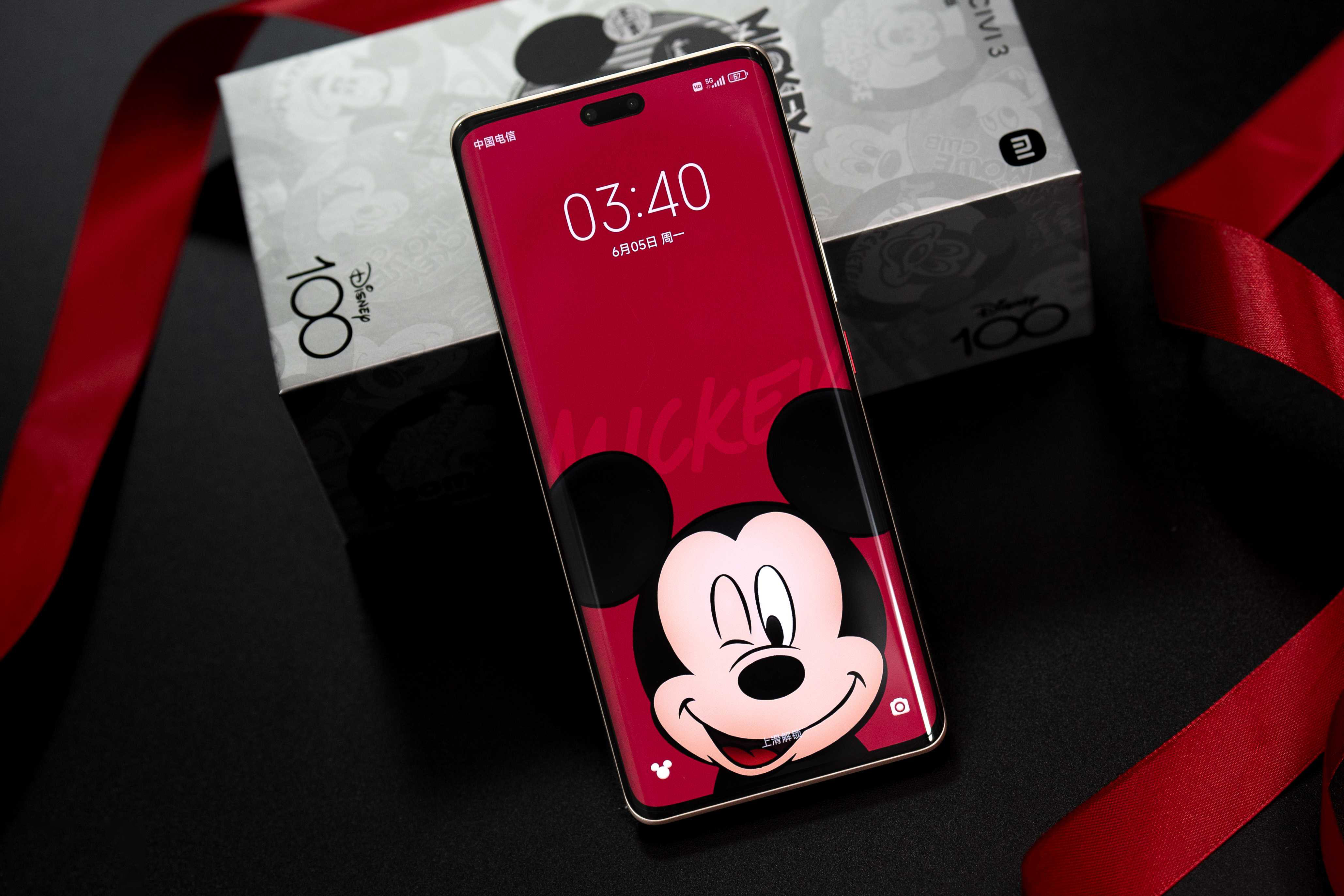 Xiaomi Civi 3 Disney Limited Edition Experience